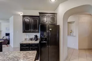 1300 Woodbine Cliff Dr, Fort Worth, TX 76179 - Photo 5