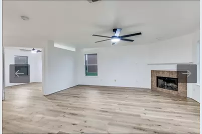 925 Blue Sky Drive, Arlington, TX 76002 - Photo 3