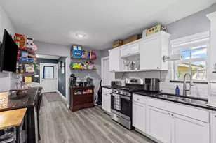 105 S Lavaca St, Whitney, TX 76692 - Photo 13