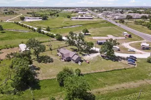 105 S Lavaca St, Whitney, TX 76692 - Photo 39