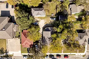 608 W Hickory St, Denton, TX 76201 - Photo 17