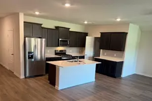 7302 Farmhouse Dr, Garland, TX 75043 - Photo 3