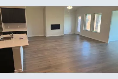 7302 Farmhouse Drive, Garland, TX 75043 - Photo 5