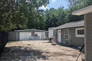 3108 Bideker Ave, Fort Worth, TX 76105 - Photo 17