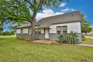 322&410 E Division St, Muenster, TX 76252 - Photo 25