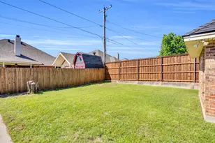 1607 W Westhill Dr, Cleburne, TX 76033 - Photo 33