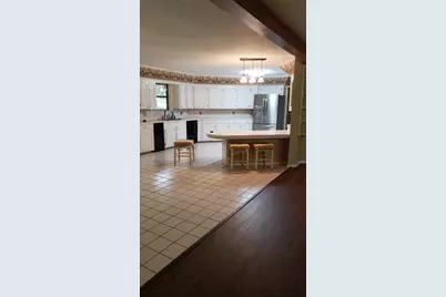 401 S Timberlane, Lone Star, TX 75638 - Photo 3