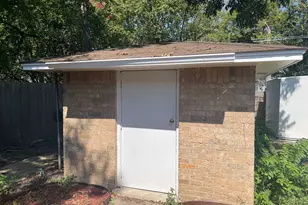 601 N 38th St, Corsicana, TX 75110 - Photo 15