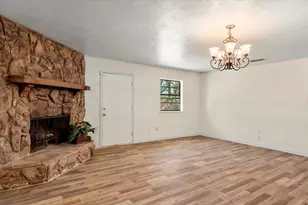 601 N 38th St, Corsicana, TX 75110 - Photo 23