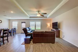 1805 Elderberry St, Royse City, TX 75189 - Photo 9