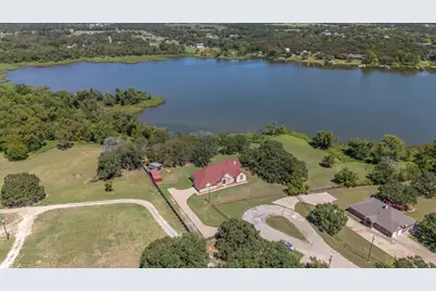1701 W Lake Shore Drive, Alvarado, TX 76009 - Photo 5