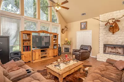 1701 W Lake Shore Drive, Alvarado, TX 76009 - Photo 25