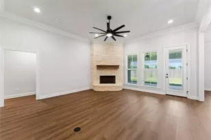 10117 Castleberry Ln, Waco, TX 76712 - Photo 7