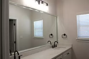 10117 Castleberry Ln, Waco, TX 76712 - Photo 17