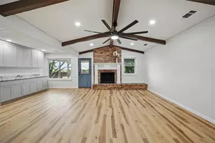 9813 Bancroft Dr, Benbrook, TX 76126 - Photo 11