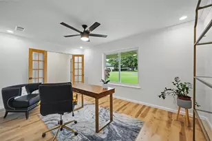 9813 Bancroft Dr, Benbrook, TX 76126 - Photo 9