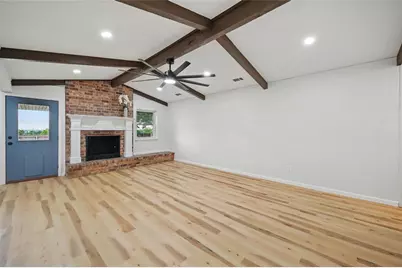 9813 Bancroft Drive, Benbrook, TX 76126 - Photo 13