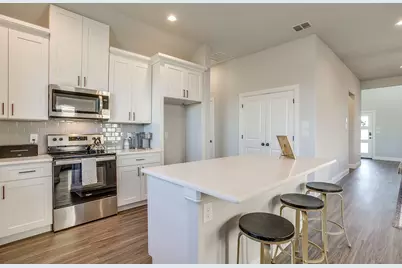 1005 Springfield Drive, Springtown, TX 76082 - Photo 9