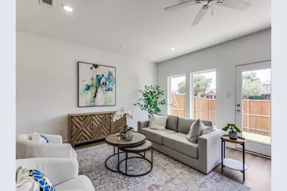 5621 Woodlands Drive, The Colony, TX 75056 - Photo 3