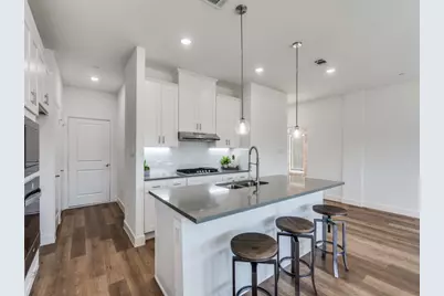 5621 Woodlands Drive, The Colony, TX 75056 - Photo 9