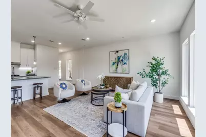 5621 Woodlands Drive, The Colony, TX 75056 - Photo 7