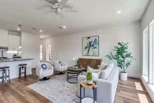 5621 Woodlands Dr, The Colony, TX 75056 - Photo 7