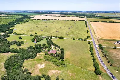 99 Calk Road, Tioga, TX 76271 - Photo 13