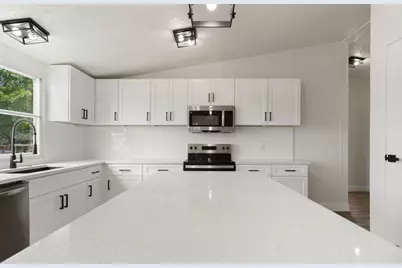 5901 Vinery Lane, Joshua, TX 76058 - Photo 11