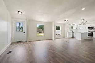 5901 Vinery Ln, Joshua, TX 76058 - Photo 5