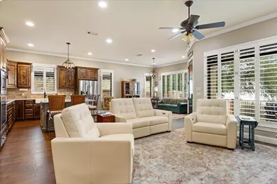 914 Waterpoint Court E, Granbury, TX 76048 - Photo 9