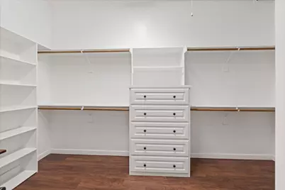 914 Waterpoint Court E, Granbury, TX 76048 - Photo 21