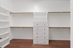 914 Waterpoint Ct E, Granbury, TX 76048 - Photo 21