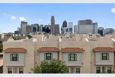 3200 Ross Avenue #42, Dallas, TX 75204 - Photo 1