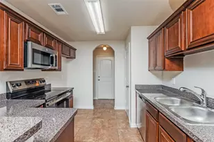 7660 Hollow Forest Dr, Fort Worth, TX 76123 - Photo 11