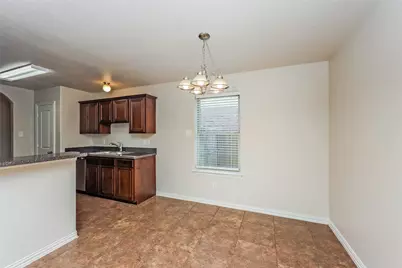 7660 Hollow Forest Drive, Fort Worth, TX 76123 - Photo 9