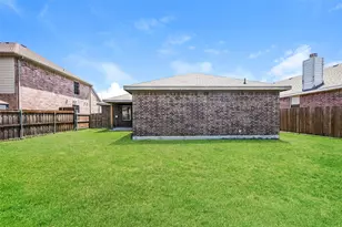 7660 Hollow Forest Dr, Fort Worth, TX 76123 - Photo 23