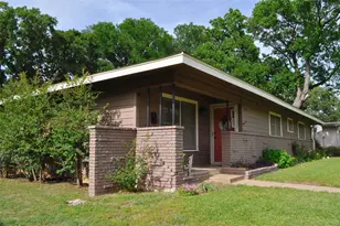 1405 Rolling Hills Dr, Graham, TX 76450 - Photo 3