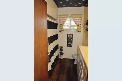 1405 Rolling Hills Drive, Graham, TX 76450 - Photo 21