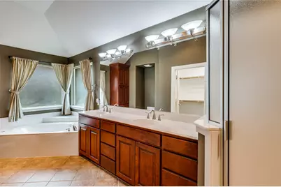 4401 Oak Shores Circle, Cross Roads, TX 76227 - Photo 19