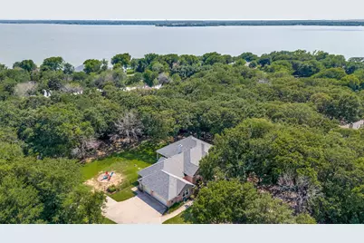 4401 Oak Shores Circle, Cross Roads, TX 76227 - Photo 33