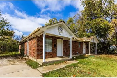 5018 Nell Street, Fort Worth, TX 76119 - Photo 1