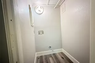 980 S Weatherred Dr, Richardson, TX 75080 - Photo 7