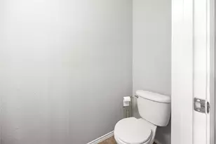 12616 Viewpoint Ln, Fort Worth, TX 76028 - Photo 29