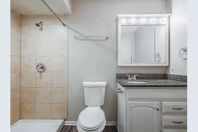 1901 Castille Drive, Carrollton, TX 75007 - Photo 25