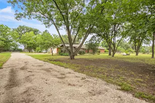 3307 Co Rd 2176, Greenville, TX 75402 - Photo 7