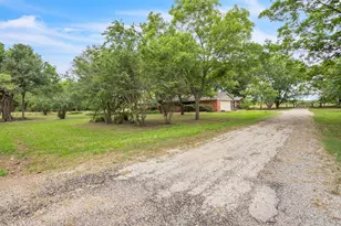 3307 Co Rd 2176, Greenville, TX 75402 - Photo 9
