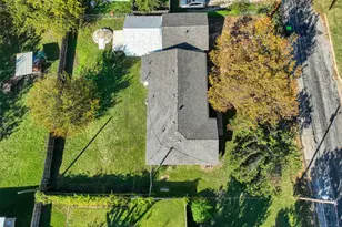 516 S Church St, Pilot Point, TX 76258 - Photo 35