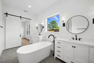 5679 Taylor Trl, Arlington, TX 76017 - Photo 11