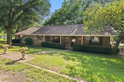 891 Lazy Acres Circle, Pottsboro, TX 75076 - Photo 1