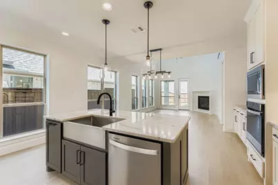 8616 Haverhill Drive, The Colony, TX 75056 - Photo 13
